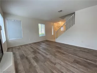 Photo #2: 2180732 Listing 