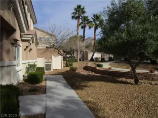 Photo #2: 2180925 Listing 