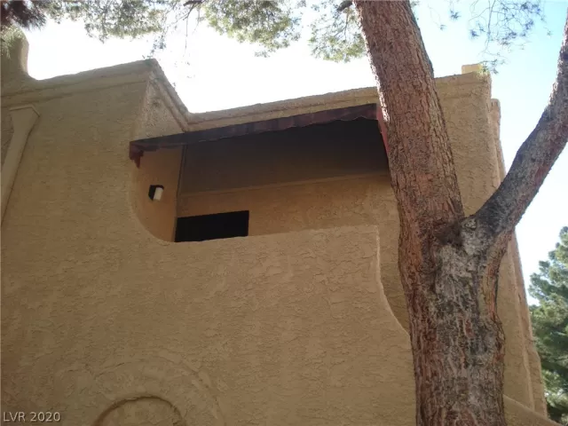 MLS: 2180930 Condo For Sale