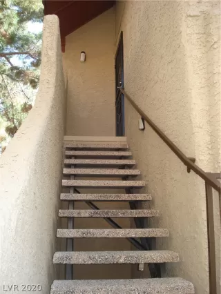 Photo #1: 2180930 Listing 