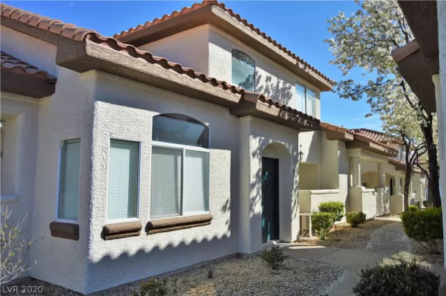 MLS: 2180938 Condo For Sale