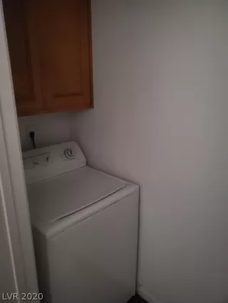 Photo #5: 2181097 Listing