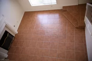 Photo #3: 2181181 Listing