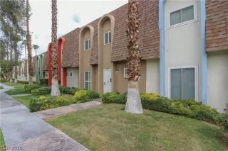 Photo #1: 2181225 Listing