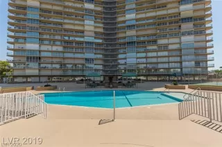 Photo #1: 2181269 Listing