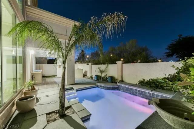 MLS: 2181307 Condo For Sale