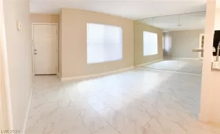 Photo #1: 2181370 Listing