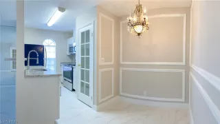 Photo #3: 2181370 Listing