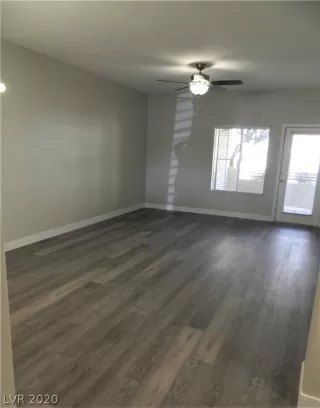 Photo #6: 2182468 Listing