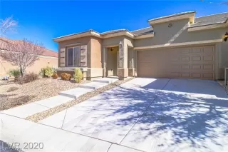 Photo #1: 2182524 Listing 