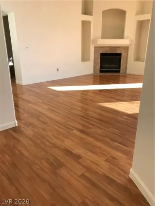 Photo #3: 2182570 Listing 