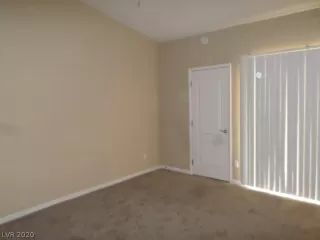 Photo #5: 2182591 Listing 