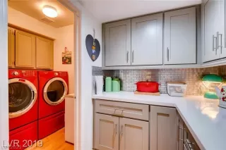 Photo #5: 2182648 Listing 