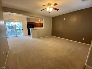 Photo #1: 2182671 Listing