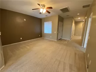 Photo #2: 2182671 Listing