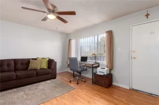 Photo #3: 2182748 Listing 