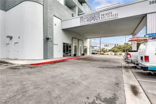 Photo #1: 2182835 Listing 