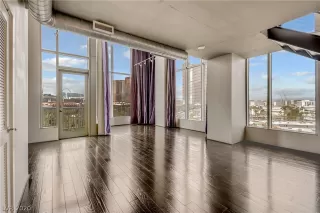 Photo #3: 2182835 Listing 