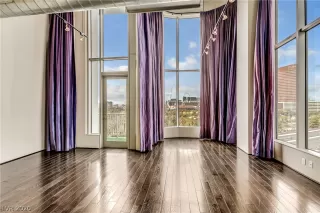 Photo #4: 2182835 Listing 