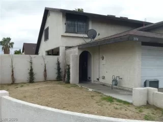 Photo #2: 2182865 Listing 