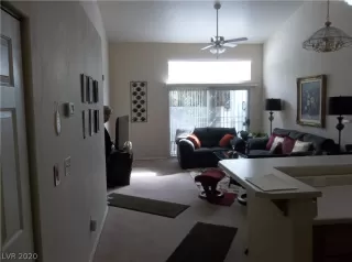 Photo #3: 2183029 Listing 