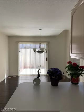 Photo #2: 2183048 Listing 