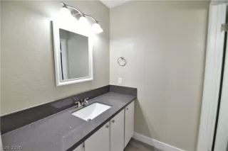 Photo #6: 2183119 Listing