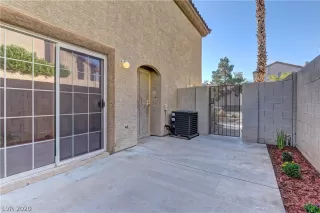 Photo #3: 2183130 Listing 