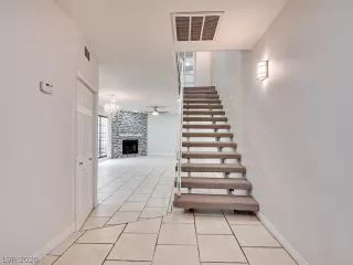 Photo #2: 2183168 Listing 