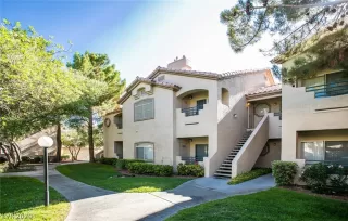 Photo #5: 2183212 Listing