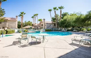 Photo #6: 2183212 Listing