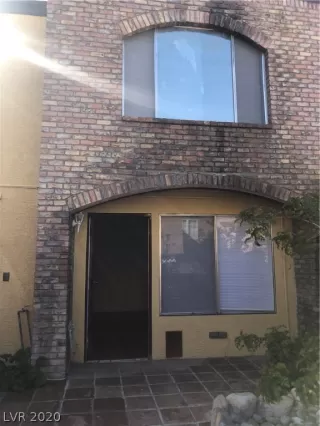 Photo #1: 2183246 Listing