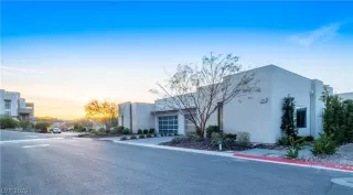 Photo #2: 2183263 Listing