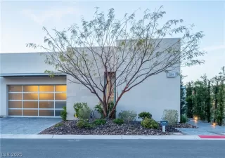 Photo #3: 2183263 Listing