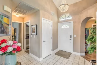 Photo #4: 2183358 Listing 