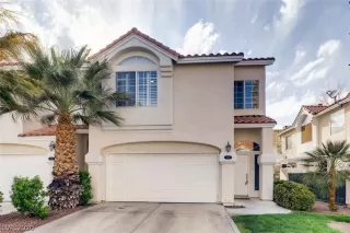 Photo #1: 2183423 Listing