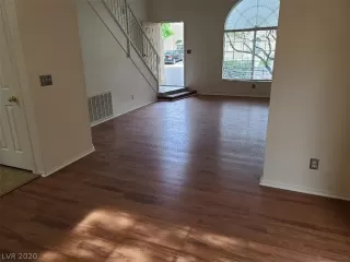 Photo #2: 2183490 Listing