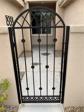 Photo #2: 2183613 Listing 