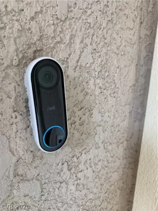 Photo #4: 2183613 Listing 