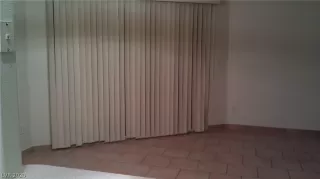 Photo #5: 2183716 Listing 