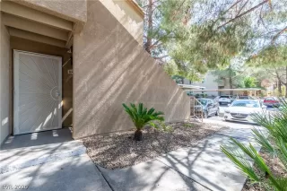 Photo #2: 2183766 Listing