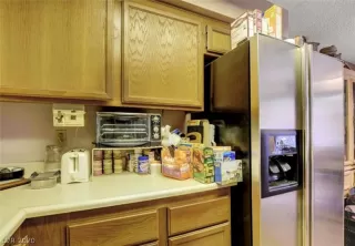 Photo #5: 2183804 Listing