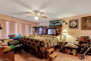 Photo #6: 2183804 Listing