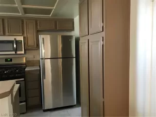 Photo #1: 2183857 Listing 