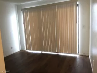 Photo #4: 2183857 Listing 