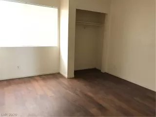 Photo #5: 2183857 Listing 