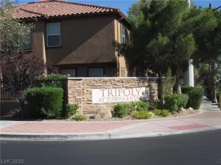 Photo #2: 2183948 Listing