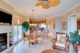 Photo #3: 2184007 Listing