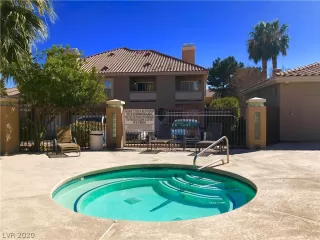 Photo #1: 2184026 Listing 