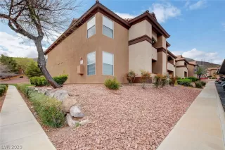 Photo #2: 2184073 Listing